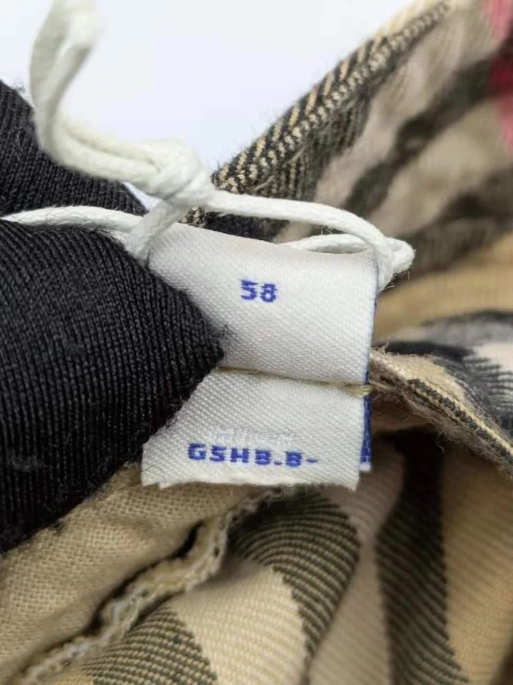 Burberry Classic Vintage Check Cotton Bucket Hat Archive Beige M 8075657 - Picture 9 of 12